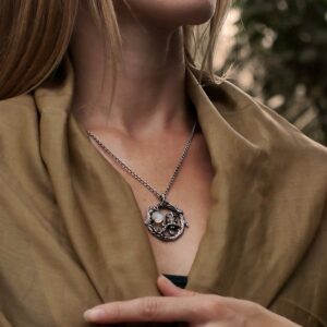 Fashion Creative Moonstone Owl Necklace Pendant